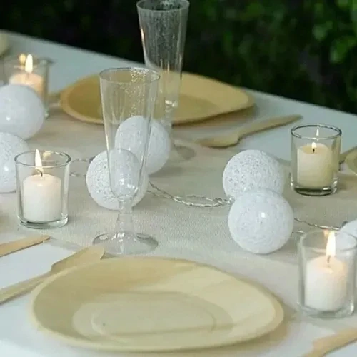 2m 10'lu Işıklı Beyaz Top Dekoratif Süs - Resim 3