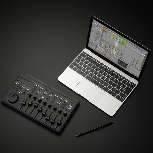 NanoKontrol Studio ürün görseli 1
