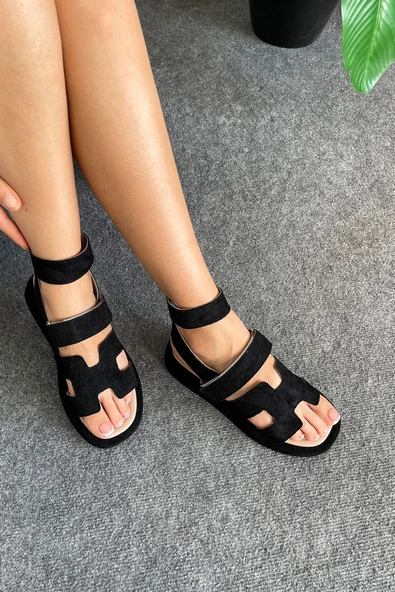 Helly Marka Model Premium Bantlı Sandalet Siyah ürün görseli 1