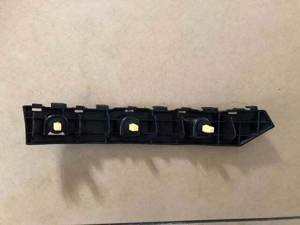 86652N7000 İthal Hyundai Tucson Arka Tampon Sağ Braketi 2021-25 ürün görseli 1