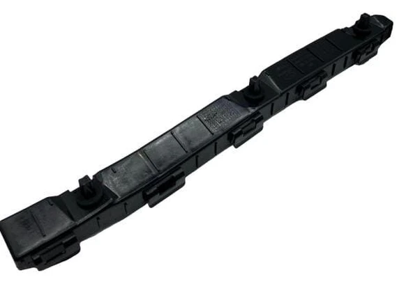 866142y000 İthal Hyundai İx35 Arka Tampon Sağ Braketi 2010-15 ürün görseli 1