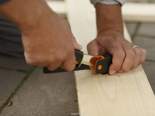 Fiskars Ağır iş Zor Bıçağı 1023619 - Resim 4