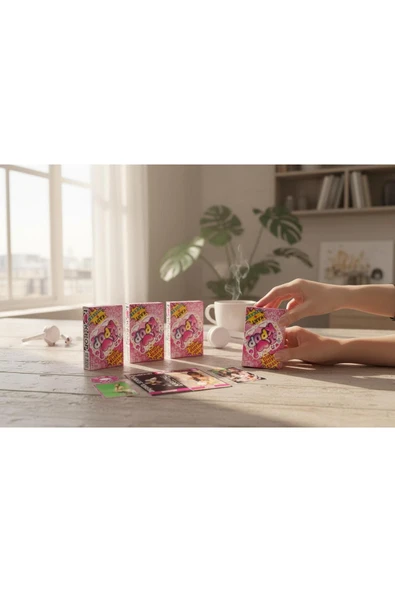 fresh in city Blackpink K'POP Kart 12 Sticker Kart 2 Minik Kutuda Oyun Kart 2 Adet ürün görseli 1
