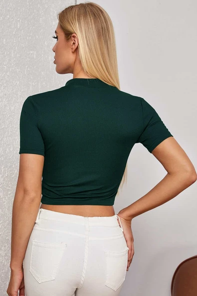 Kadın Yeşil Yarım Fermuarlı ve Kısa Kollu Crop Top Bluz ürün görseli 1