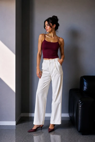 1007 Kadın Pamuklu Slim Fit İnce Askılı Yumuşak Dokulu Basic Atlet Body Bordo ürün görseli 1