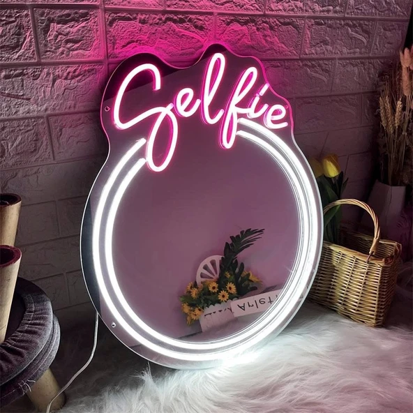 Selfie Makyaj Ayna Neon Detaylı ürün görseli 1