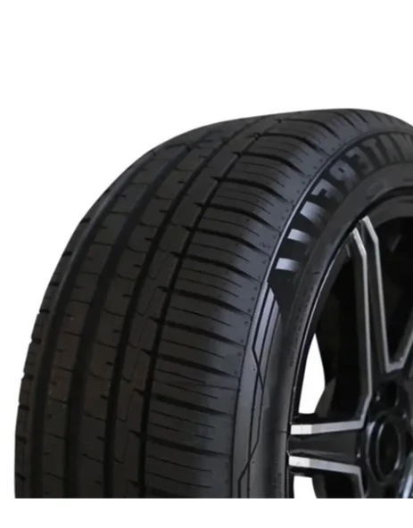 Waterfall Unique UHP 215/50R17 95W XL (2026) ürün görseli 1