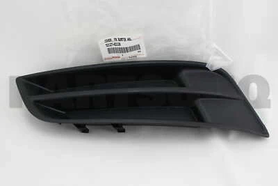 Toyota Corolla Ön Sis Lamba Kapağı Siyah Hatchback Sağ 2005  (Oem No:  5212702130) ürün görseli 1