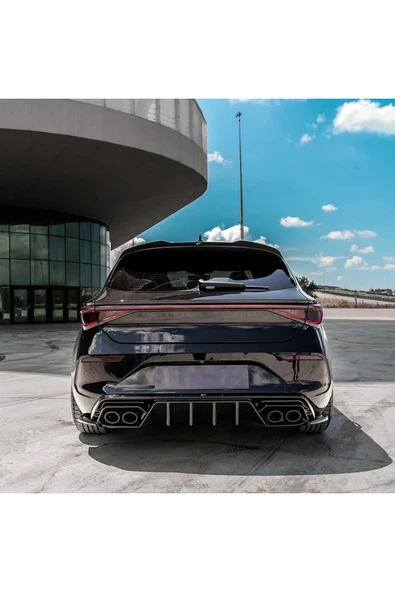 ROAL TUNİNGCUPRA Leon MK1 Uyumlu Arka Tampon Difüzör (2020+) - Piano Black ürün görseli 1