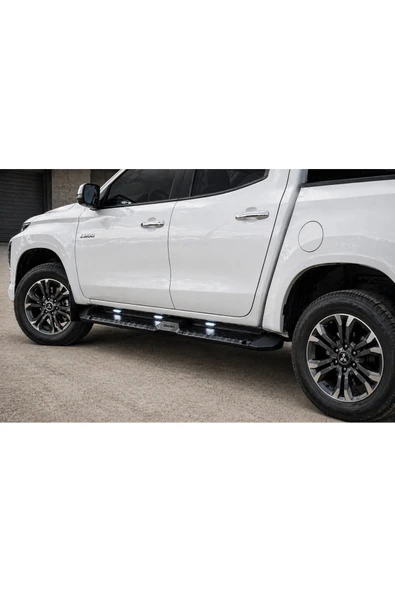 ROAL TUNİNGMitsubishi L200 Demir 2007-2022 Birebir Uyumlu Off-road Demir Yan Basamak ürün görseli 1