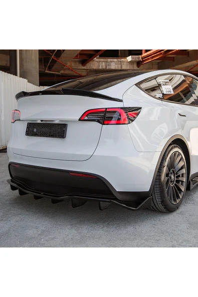 ROAL TUNİNGTesla Model Y Arka Spoiler Rüzgarlık - 2020-2025 Modeller Arası Uyumlu Bagaj Üstü Ek (Piano Black) ürün görseli 1