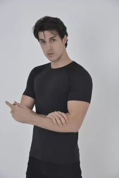Erkek Omuz Fileli Slim Fit T-shirt - Siyah ürün görseli 1