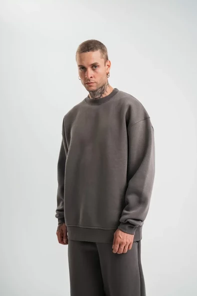 Uzun Kol Bisiklet Yaka Basic SweatShirt - Füme ürün görseli 1