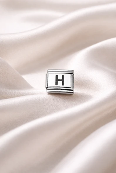 H Harf Charm , Çelik Bileklik Aksesuarı , Kişiye Özel Harf Modülü , & Şık Tasarım ürün görseli 1