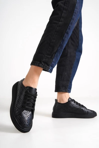 Kadın Siyah Sneaker Spor Ayakkabı ürün görseli 1