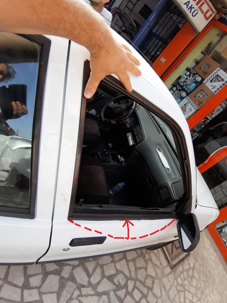 ÖN SAĞ RENAULT 19 EUROPA KAPI CAM KENAR ÇITASI FİTİLİ SIYIRICI FİTİL yan sanayi yolcu tarafı sedan ve hatchback aynıdır ürün görseli 1
