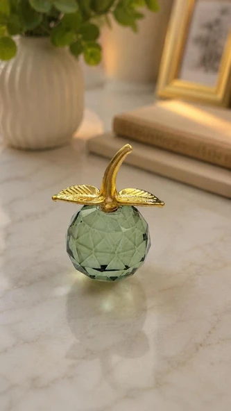 Kristal Cam Elma Biblo Orta Boy Yeşil Gold Detaylı Modern Dekoratif Masa Üstü Süsü 8 x 6 ürün görseli 1