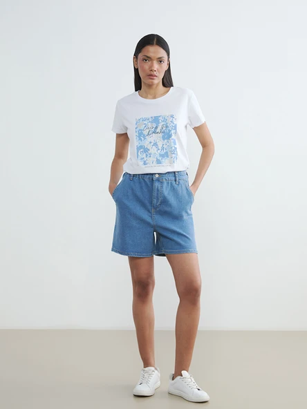 LC WAIKIKI İndigo Loose Fit Kadın Jean Şort ürün görseli 1