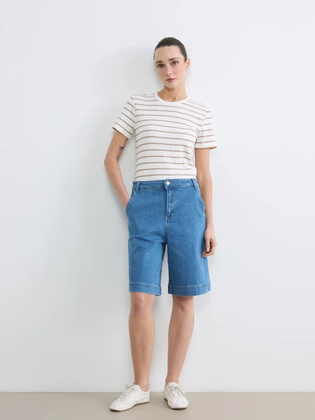 LC WAIKIKI İndigo Yüksek Bel Bermuda Fit Kadın Jean Şortolon ürün görseli 1