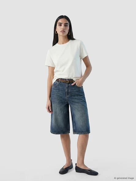 LCW Jeans İndigo Beli Kemerli Bermuda Fit Kadın Jean Şortolon ürün görseli 1