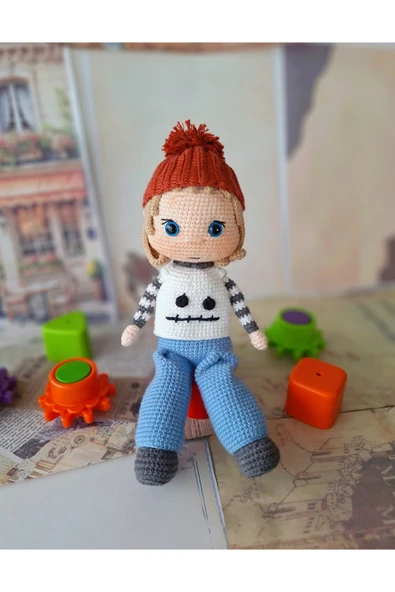 Amigurumi Şapkalı Örgü Kız Bebek, Amigurimi ürün görseli 1