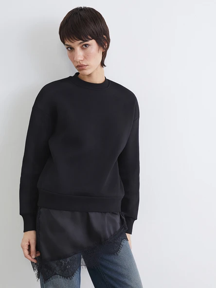 LCW Vision Siyah Dantel Detaylı Oversize Kadın Kalın Sweatshirt ürün görseli 1