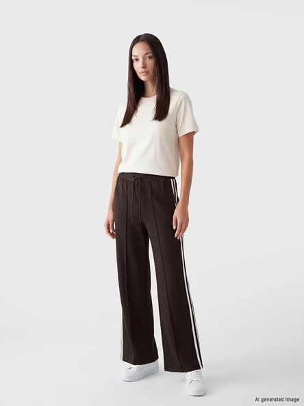 LCW Modest Kahverengi Beli Lastikli Soft Touch Kadın Eşofman Altı ürün görseli 1