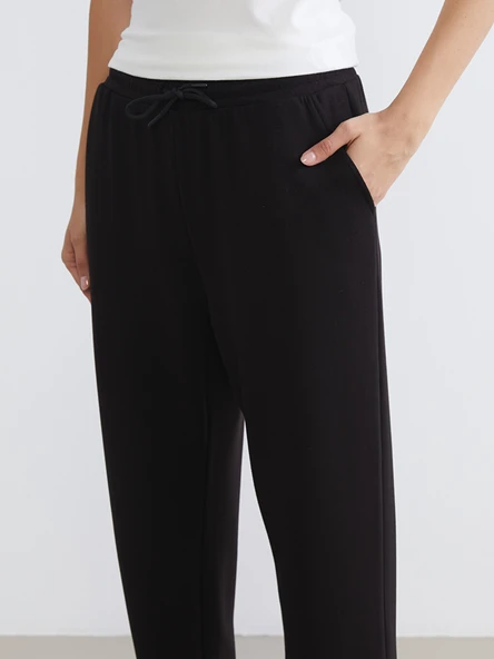 LCWAIKIKI Basic Siyah Soft Touch Kadın Jogger Eşofman Altı - Resim 4