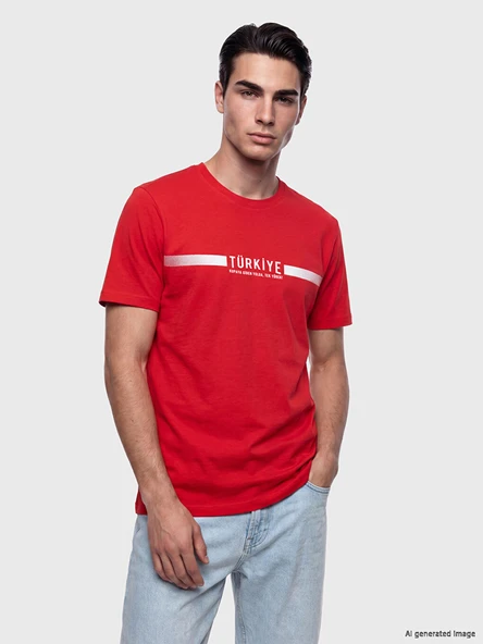 LCWAIKIKI Classic Kırmızı Bisiklet Yaka Türkiye Baskılı Erkek Tişört ürün görseli 1