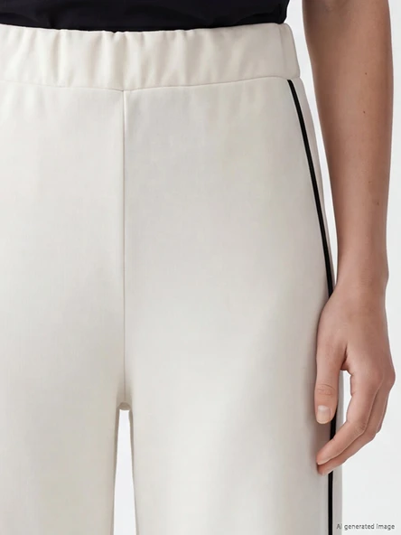 LCW Modest Bej Şeritli Soft Touch Kadın Eşofman Altı - Resim 3