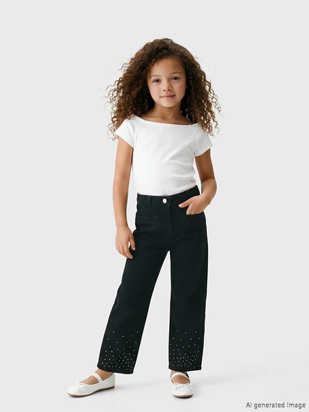 LCW Kids Siyah Straight Fit Kız Çocuk Taşlı Jean Pantolon ürün görseli 1