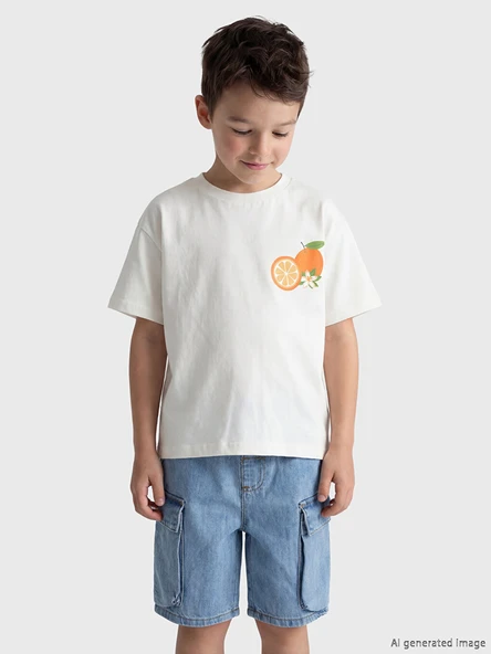 LCW Kids Beyaz Bisiklet Yaka Baskılı Erkek Çocuk Tişört ürün görseli 1