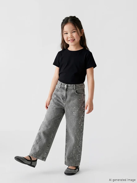 LCW Kids Gri Taş İşlemeli Kız Çocuk Jean Pantolon ürün görseli 1