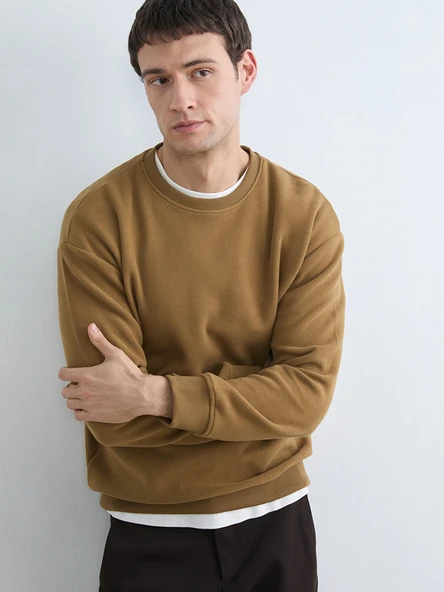 LCW Vision Kahverengi Bisiklet Yaka Erkek Sweatshirt ürün görseli 1