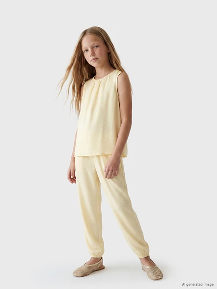 LCW Kids Sarı Kız Çocuk Jogger Pantolon ürün görseli 1