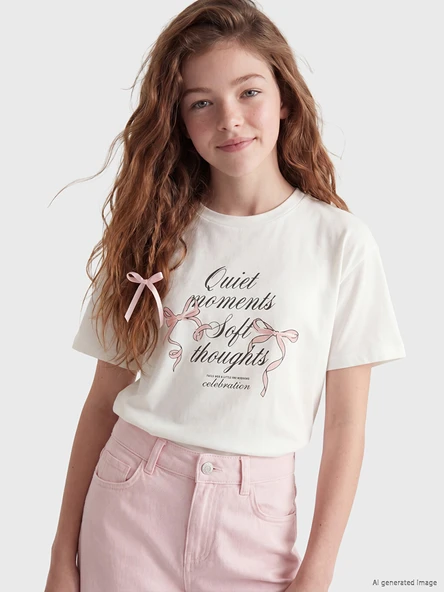 LCW Kids Beyaz Bisiklet Yaka Baskılı Kız Çocuk Tişört ürün görseli 1