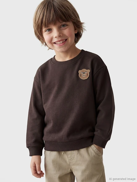 LCW Kids Mürdüm Bisiklet Yaka Nakışlı Erkek Çocuk Kalın Sweatshirt ürün görseli 1