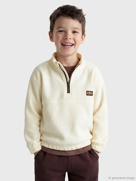 LCW Kids Bej Dik Yaka Erkek Çocuk Polar Sweatshirt ürün görseli 1