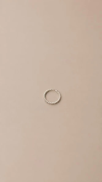 925 Ayar Gümüş Minimal Halka Piercing Küpe – İnce Tasarım Tragus Helix Burun Halkası ürün görseli 1