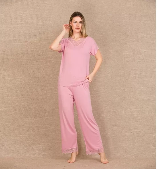 Viskon Şık Tasarım Dantel İşlemeli Pembe Kısa Kol Pijama Takımı ürün görseli 1