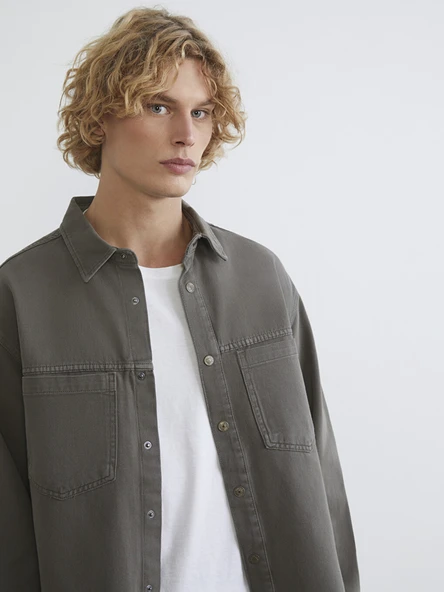 LCW Jeans Haki Loose Fit Erkek Jean Gömlek ürün görseli 1