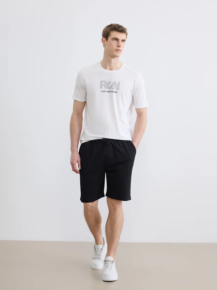 LCWAIKIKI Classic Siyah Regular Fit Erkek Şort ürün görseli 1