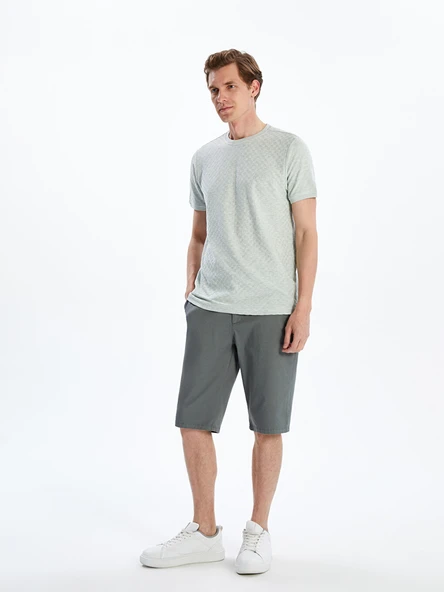 LCWAIKIKI Classic Yeşil Standart Kalıp Gabardin Erkek Şort ürün görseli 1