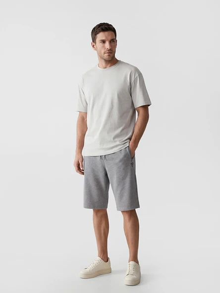 LCWAIKIKI Classic Gri Regular Fit Erkek Şort ürün görseli 1