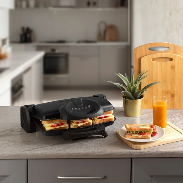 Aryıldız Contact Grill 1800W Döküm Tost ve Izgara Makinesi Siyah ürün görseli 1