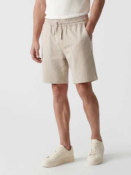 LCWAIKIKI Classic Bej Regular Fit Erkek Şort - Resim 2
