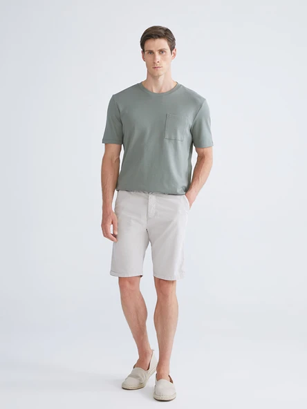 LCWAIKIKI Classic Bej Standart Kalıp Gabardin Erkek Şort ürün görseli 1