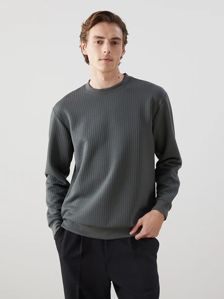 LCW Vision Petrol Bisiklet Yaka Uzun Kollu Erkek Sweatshirt ürün görseli 1