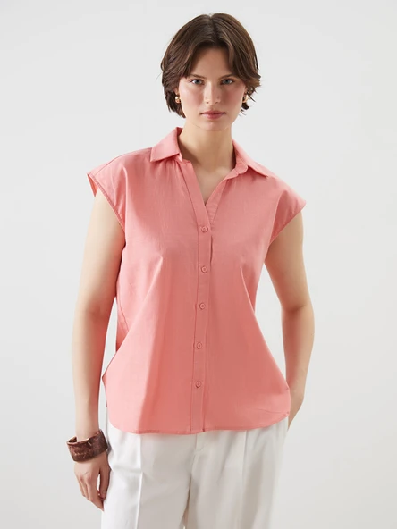 LCWAIKIKI Classic Pembe Regular Fit Kadın Gömlek ürün görseli 1
