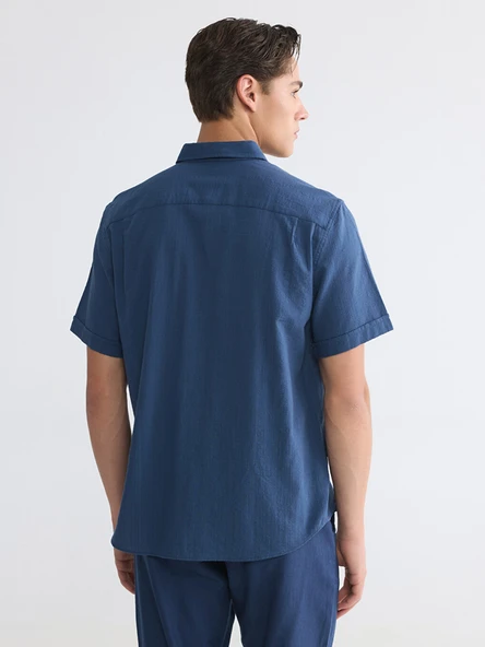 LCWAIKIKI Classic İndigo Regular Fit Armürlü Erkek Gömlek - Resim 4